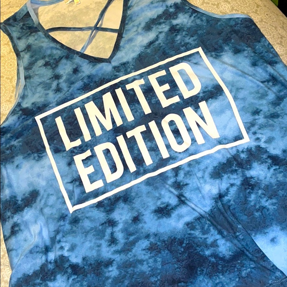 Blue tie dye tank top